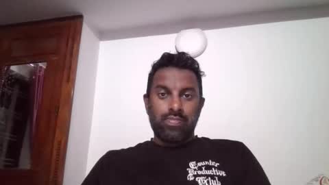 Snapshot of raul2k2 chatting on November 11, 2025, 2:06 pm raul2k2 online show from November 11, 2025, 2:06 pm