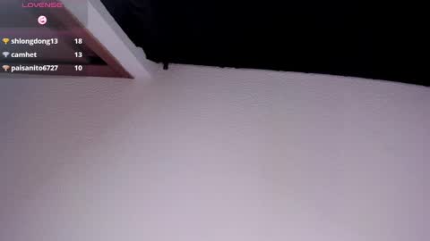 Snapshot of raven__white1 chatting on March 9, 2025, 12:53 am Raven online show from March 9, 2025, 12:53 am