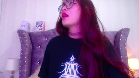 Snapshot of raven_love_ chatting on November 5, 2025, 10:15 am raven_love_ online show from November 5, 2025, 10:15 am