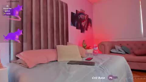 raven meow online show from September 15, 2025, 9:59 pm