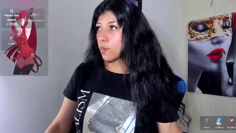 Snapshot of raven_rouge chatting on September 11, 2025, 4:23 am gata online show from September 11, 2025, 4:23 am