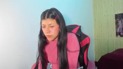 Snapshot of raven_rouge chatting on October 2, 2025, 6:31 am gata online show from October 2, 2025, 6:31 am