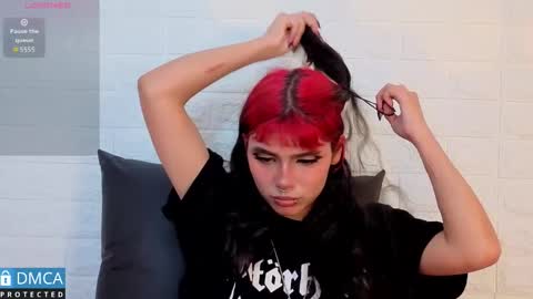 raven_rox_ online show from January 10, 2026, 3:08 am