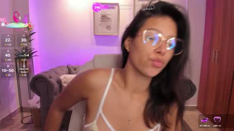 Snapshot of raven_stonee chatting on September 11, 2025, 3:17 am Raven online show from September 11, 2025, 3:17 am