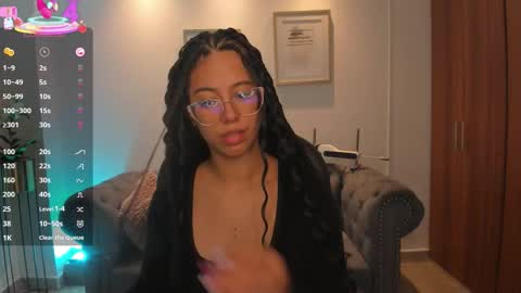 Snapshot of raven_stonee chatting on October 24, 2025, 3:58 am Raven online show from October 24, 2025, 3:58 am