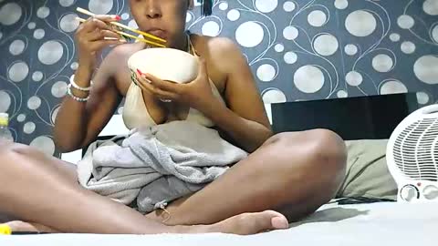 ravenbby online show from March 29, 2026, 2:55 am