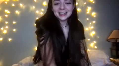 ravenxbaby online show from February 9, 2026, 8:07 am