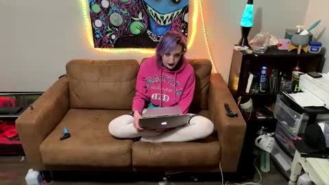 Snapshot of ravenxbeastie chatting on February 12, 2025, 9:42 am ravenxbeastie online show from February 12, 2025, 9:42 am