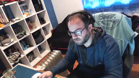 ravingr3d3 online show from February 11, 2025, 9:09 am