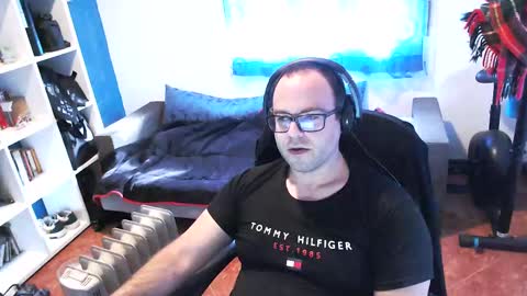 ravingr3d3 online show from February 17, 2025, 3:42 pm