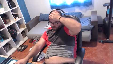 ravingr3d3 online show from September 25, 2025, 10:19 am