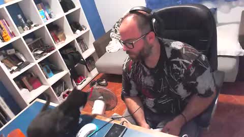 ravingr3d3 online show from October 6, 2025, 9:34 pm