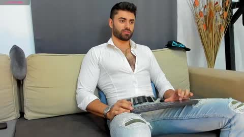 Snapshot of rawadam chatting on December 2, 2024, 5:15 am Adam online show from December 2, 2024, 5:15 am