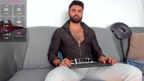 Snapshot of rawadam chatting on January 25, 2025, 10:08 am Adam online show from January 25, 2025, 10:08 am