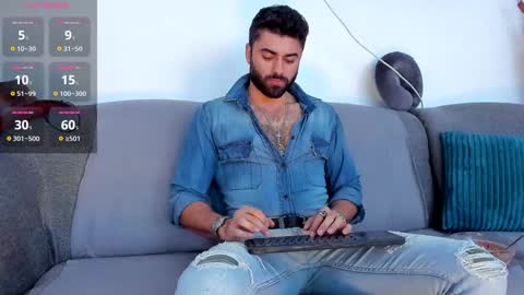 Snapshot of rawadam chatting on January 26, 2025, 6:17 am Adam online show from January 26, 2025, 6:17 am