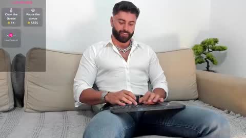 Snapshot of rawadam chatting on October 8, 2025, 11:30 am Adam online show from October 8, 2025, 11:30 am