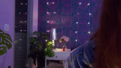 Snapshot of rawdare chatting on October 18, 2025, 3:13 pm Lillian online show from October 18, 2025, 3:13 pm