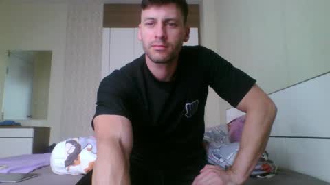 rawdr3 online show from April 21, 2026, 5:47 am