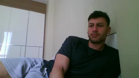 rawdr3 online show from May 24, 2026, 6:51 am