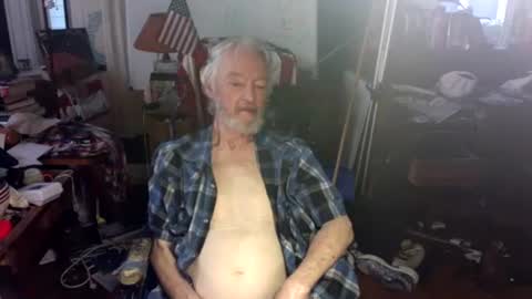 ray1776ray online show from September 17, 2025, 11:39 pm