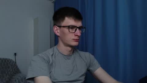 Ray Booy  online show from December 4, 2025, 2:32 am