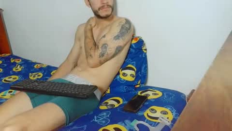 Rayan Wolf online show from June 26, 2026, 3:11 am
