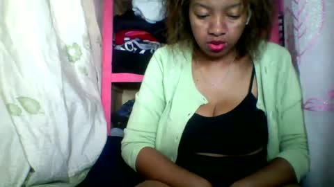 rayana_69 online show from May 11, 2026, 3:01 am