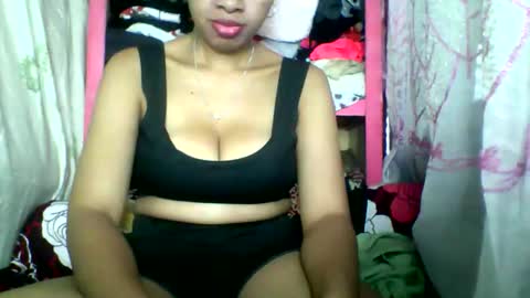rayana_69 online show from May 30, 2026, 11:29 am