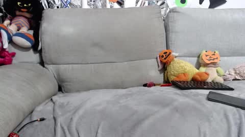 Ray  online show from October 31, 2025, 8:59 am