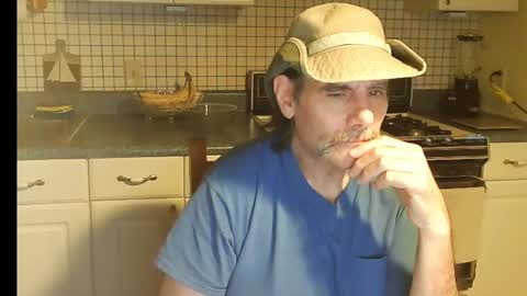 Ray online show from October 30, 2025, 10:06 am