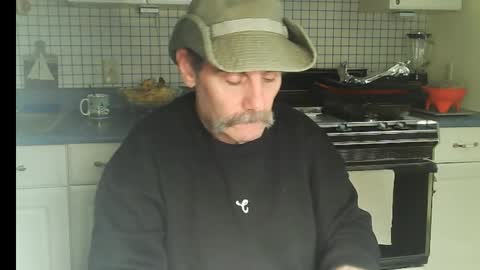 Ray online show from January 10, 2026, 8:32 pm