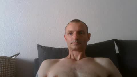 raynxxx335946 online show from July 15, 2026, 5:34 am