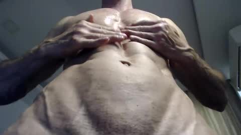 razorramon13 online show from October 23, 2025, 7:18 am