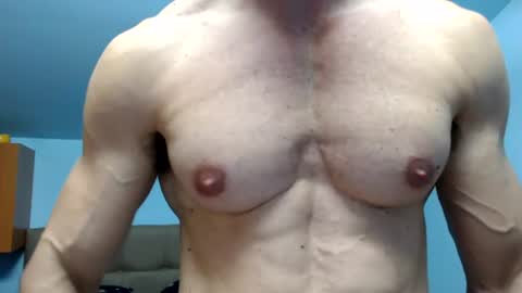 Snapshot of razorramon13 chatting on June 19, 2026, 6:34 pm razorramon13 online show from June 19, 2026, 6:34 pm
