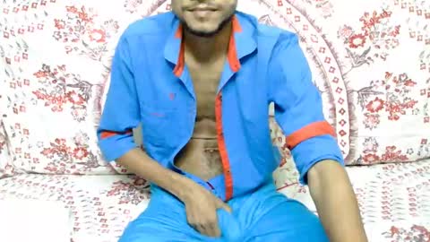 Rc leonelx online show from February 3, 2025, 6:07 pm