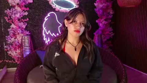 Snapshot of rea_black chatting on July 3, 2026, 4:52 am rea_black online show from July 3, 2026, 4:52 am
