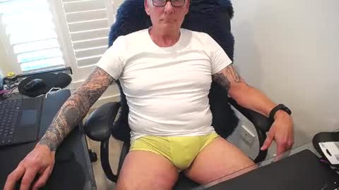 reacher1965 online show from July 17, 2026, 2:40 am