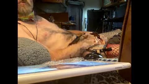 Snapshot of reachouttouchfate chatting on December 7, 2024, 8:05 pm reachouttouchfate online show from December 7, 2024, 8:05 pm