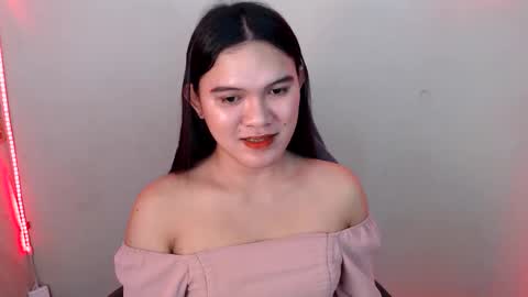 Snapshot of ready2care4youbabe chatting on May 10, 2026, 6:13 pm Beth online show from May 10, 2026, 6:13 pm