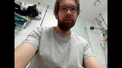 Snapshot of realbucknaked80s chatting on February 20, 2025, 7:55 am realbucknaked80s online show from February 20, 2025, 7:55 am