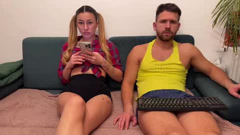 Snapshot of reallove_x chatting on February 20, 2026, 9:04 pm Leo Luna online show from February 20, 2026, 9:04 pm