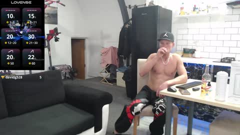 Ask me online show from January 11, 2025, 7:49 pm