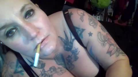 reallyredrum69th online show from October 25, 2025, 4:09 am