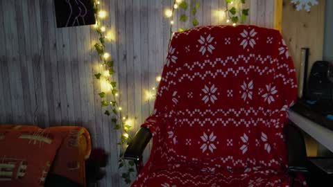 Snapshot of realmiagold chatting on December 25, 2024, 4:22 am IG realmiagold online show from December 25, 2024, 4:22 am