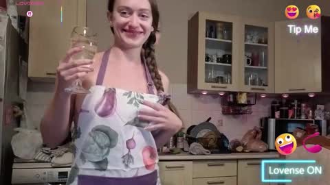 Snapshot of realmiagold chatting on October 8, 2025, 6:38 pm IG realmiagold online show from October 8, 2025, 6:38 pm