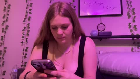 Preston  Stella online show from January 28, 2025, 6:16 am