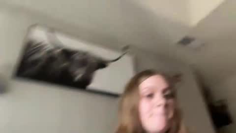 Preston  Stella online show from February 5, 2025, 5:31 pm