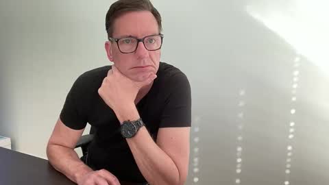 realstuff_ online show from April 29, 2026, 7:45 am