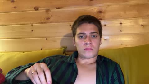 Snapshot of realsupermichael chatting on September 26, 2025, 7:29 pm AliceEve online show from September 26, 2025, 7:29 pm