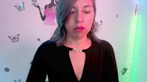 Rebbeca online show from June 5, 2026, 12:44 pm